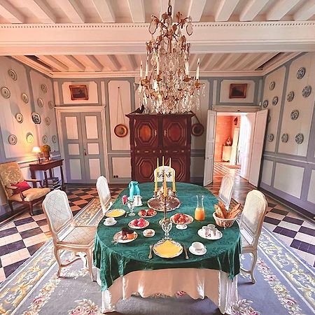 Chateau De Cadouzan Saint-Dolay Buitenkant foto