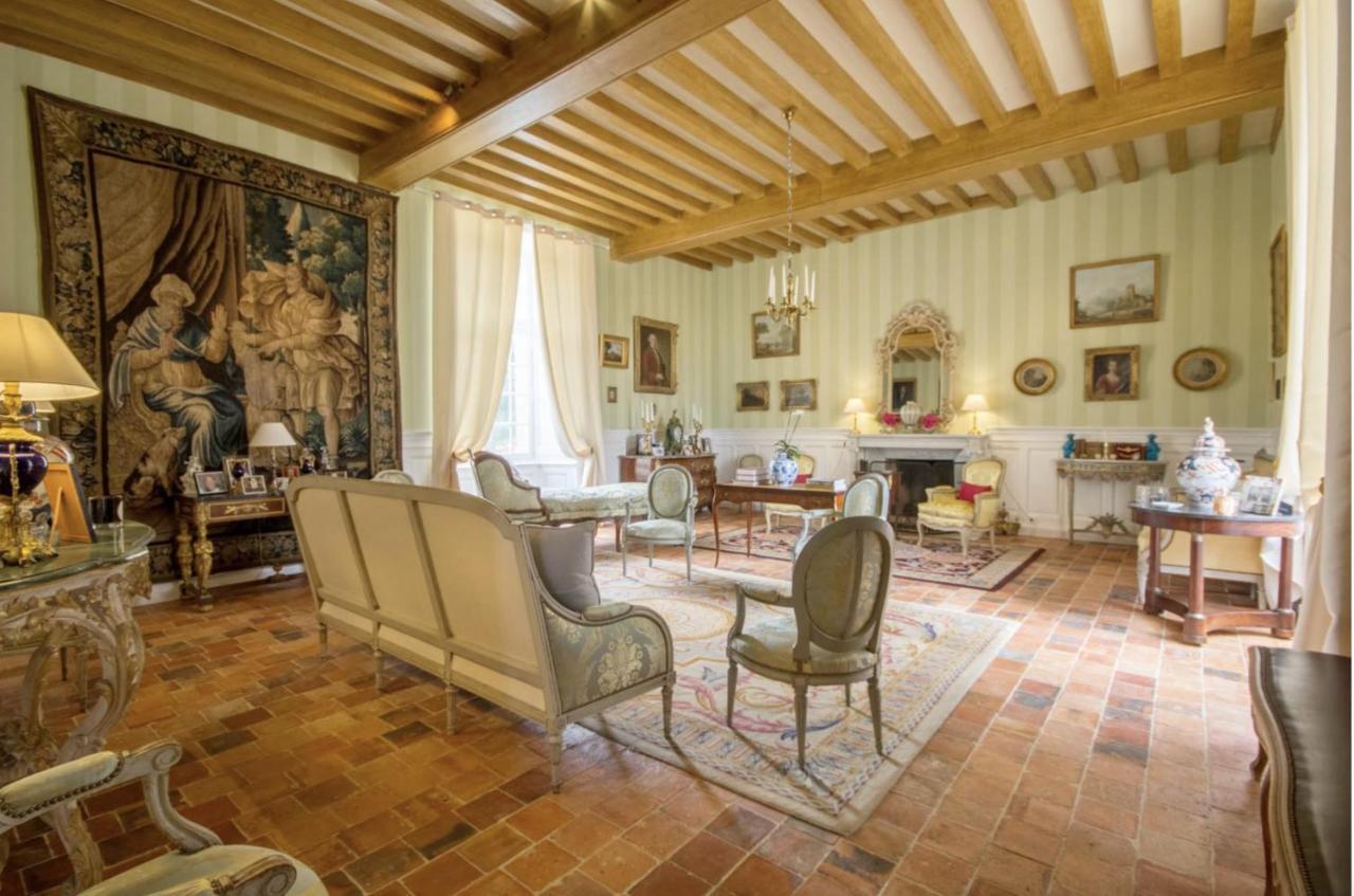 Chateau De Cadouzan Saint-Dolay Buitenkant foto