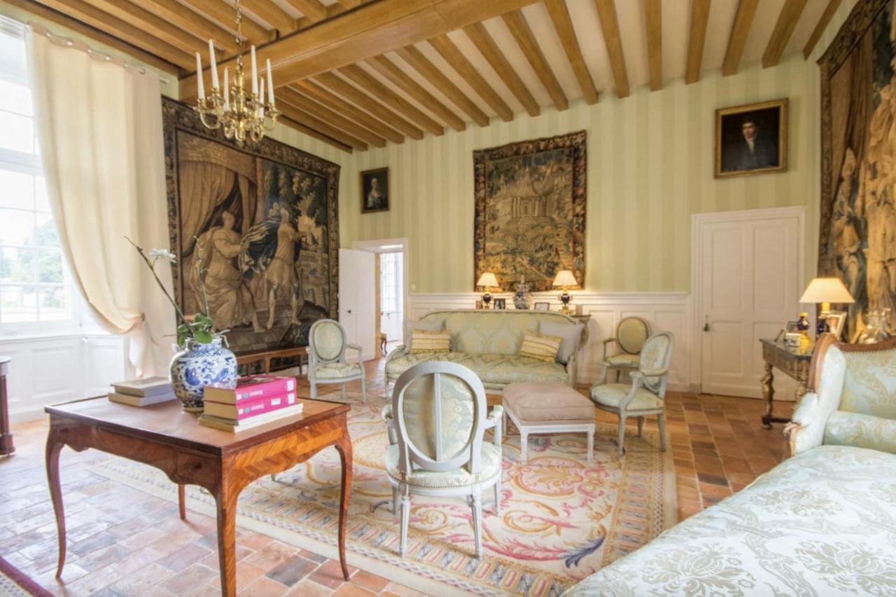 Chateau De Cadouzan Saint-Dolay Buitenkant foto