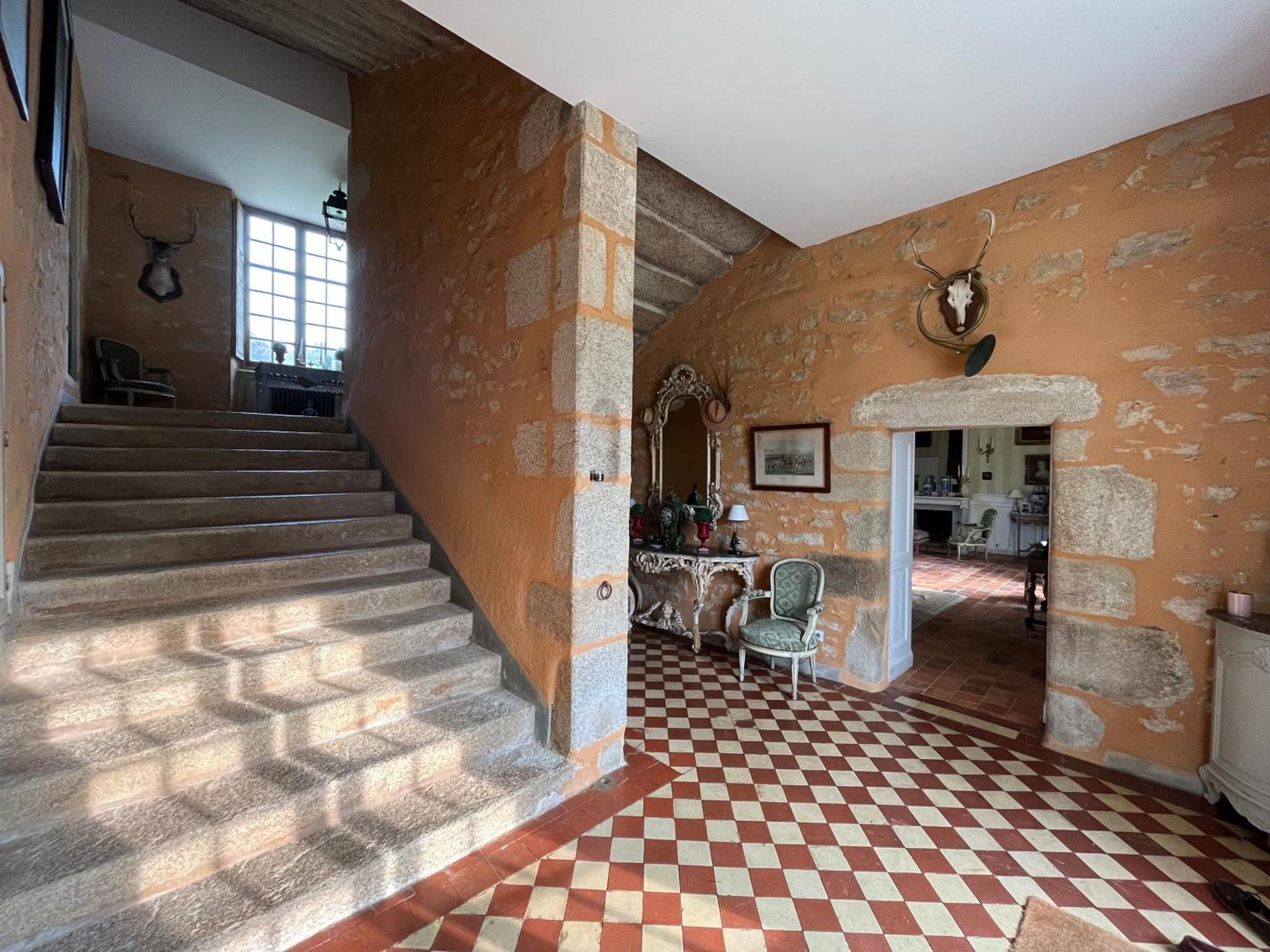 Chateau De Cadouzan Saint-Dolay Buitenkant foto